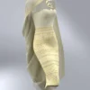 فستان أصفر مع وشاح